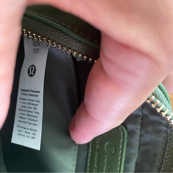 Lululemon Waist Belt Bag Fanny Pack Sports Purse Athleisure Cactus Gold Green - Picture 4 of 15